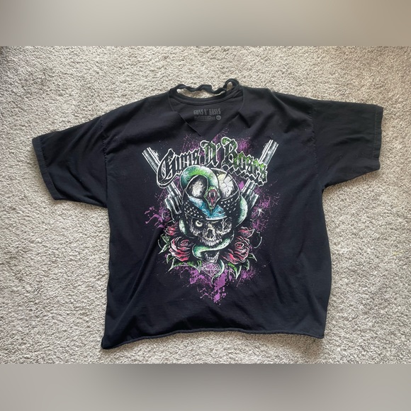 Guns N’ Roses Hard Metal Graphic Tee Women’s Size XL Band Music Rock - Picture 1 of 8